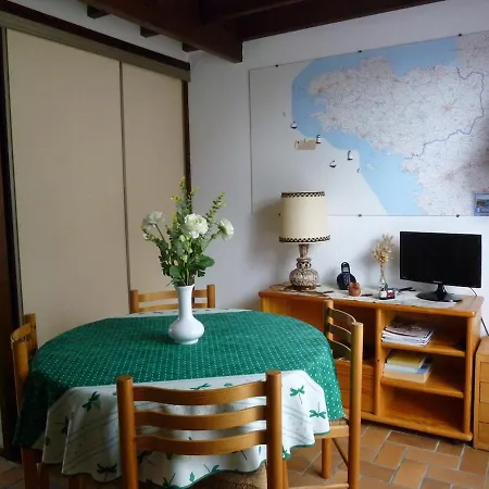 度假居 Petit Maison Bords De 梅尔河畔的巴兹